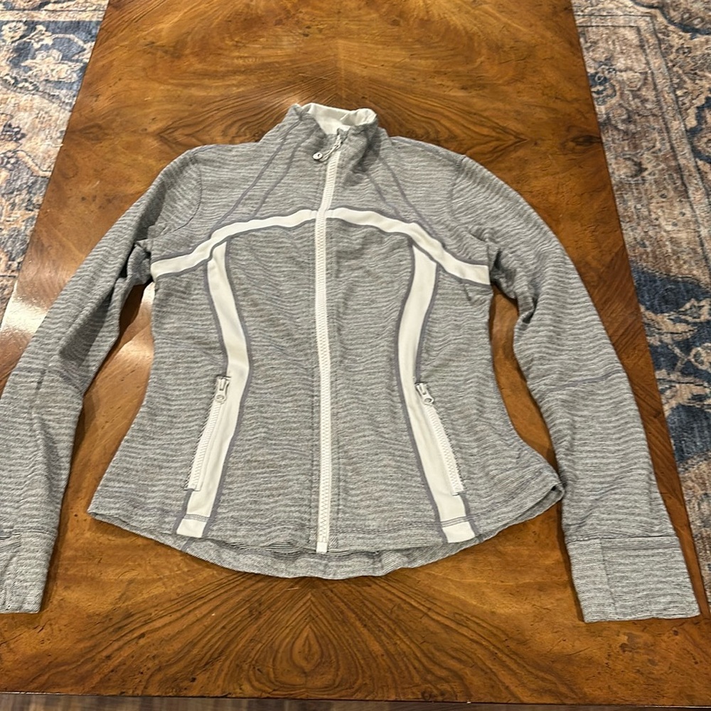 Beautiful light weight Lululemon zip up Jacket